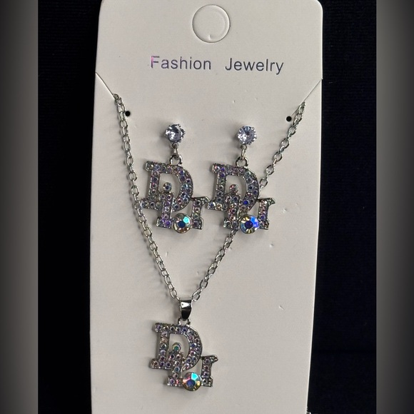 Fashion Jewelry Silver Tone Iridescent Crystal Necklace & Earring Set - Picture 6 of 6